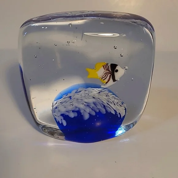 Aquarium paperweight - Picture 1 of 7